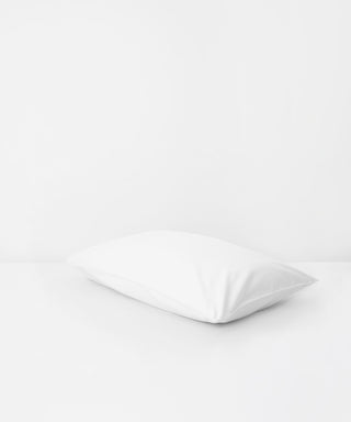 white bed linen - tencel pillowcase